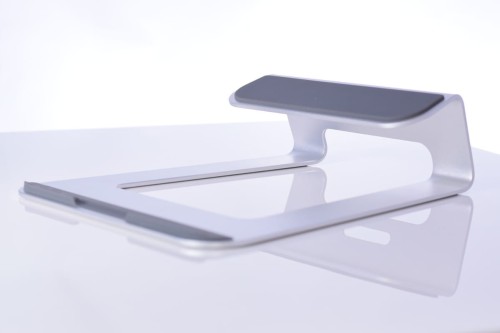 podstawka pod laptopa z aluminium.JPG