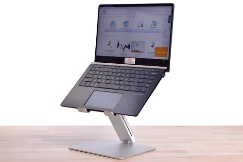 laptop w gornym polozeniu.JPG